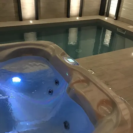 Guest House & Spa Tour Des Remparts Villa *