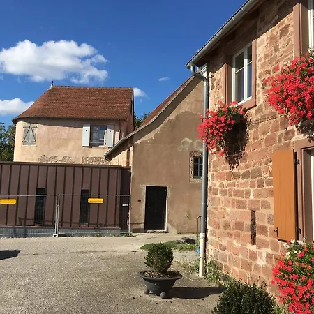 Guest House & Spa Tour Des Remparts *